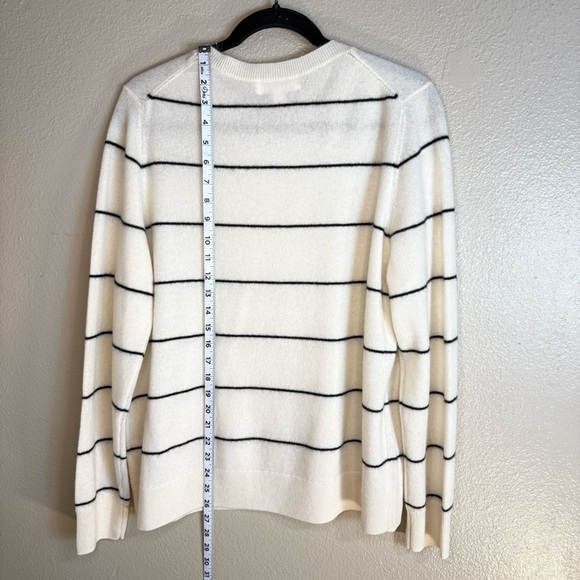Nordstrom Cashmere Ivory and Black Soft Crewneck Sweater - Sz XL, NWT - Picture 10 of 13